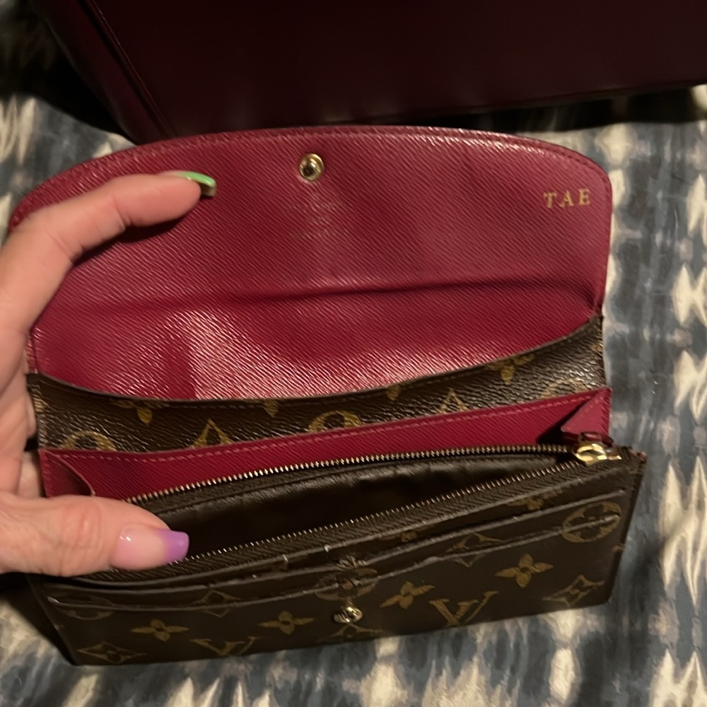 Louis Vuitton Brown and Purple Monogram Tote and matching wallet. - Picture 6 of 14